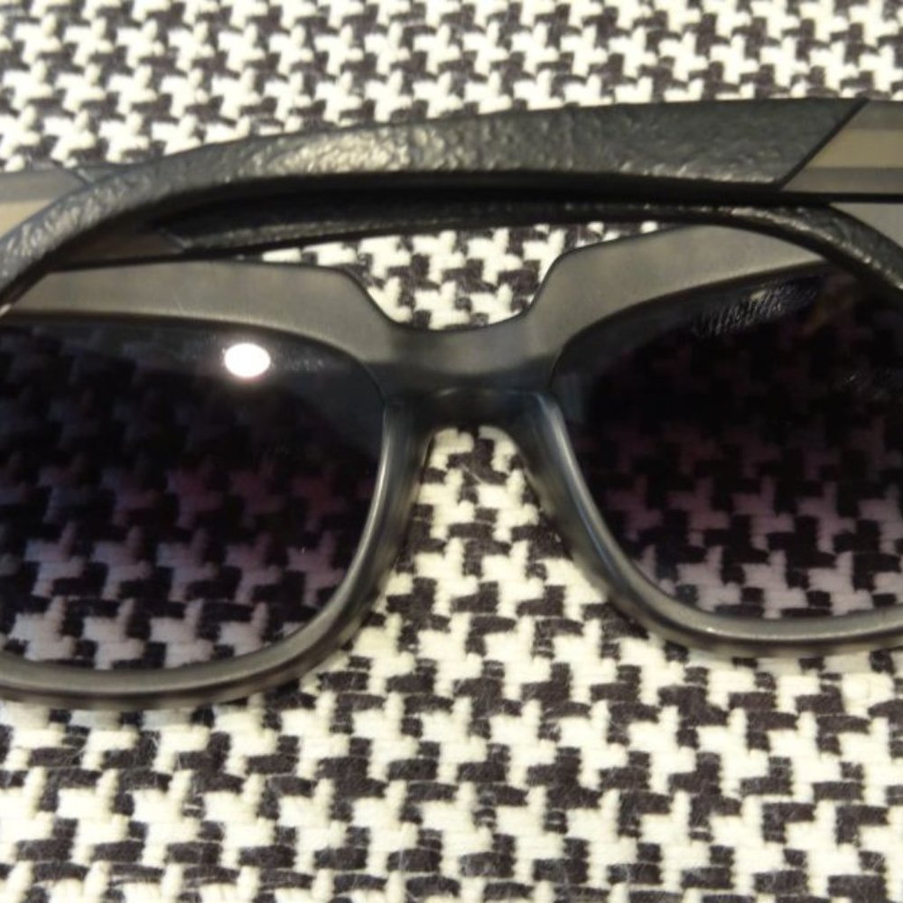Balenciaga sunglasses - Picture 4 of 8